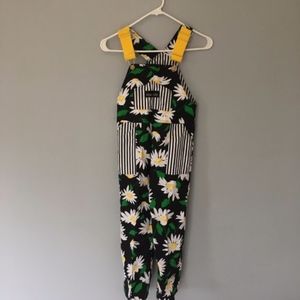 black daisy overalls